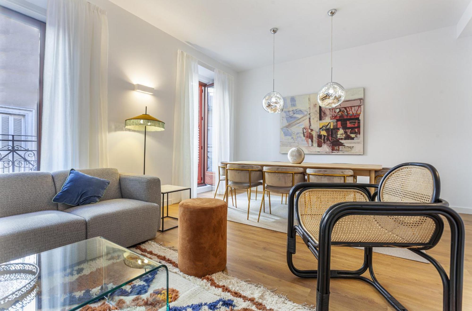 Cibeles Luxe In Madrid Apartment Bagian luar foto