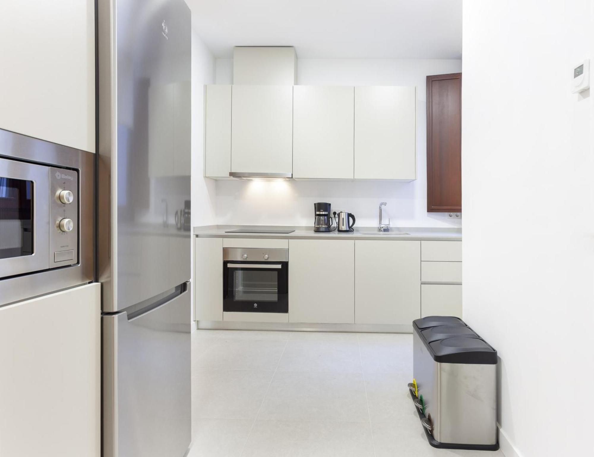 Cibeles Luxe In Madrid Apartment Bagian luar foto